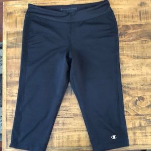 Crop leggings- black